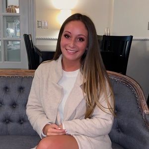 Meet your Posher, Gina